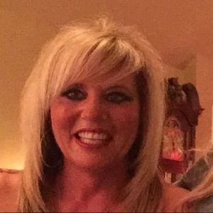 Meet your Posher, Norma